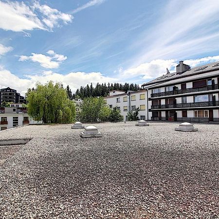 Plein Coeur De Montana Avec Parking Au Pied Du Ski-Lift! Apartment Кранс Монтана Екстериор снимка